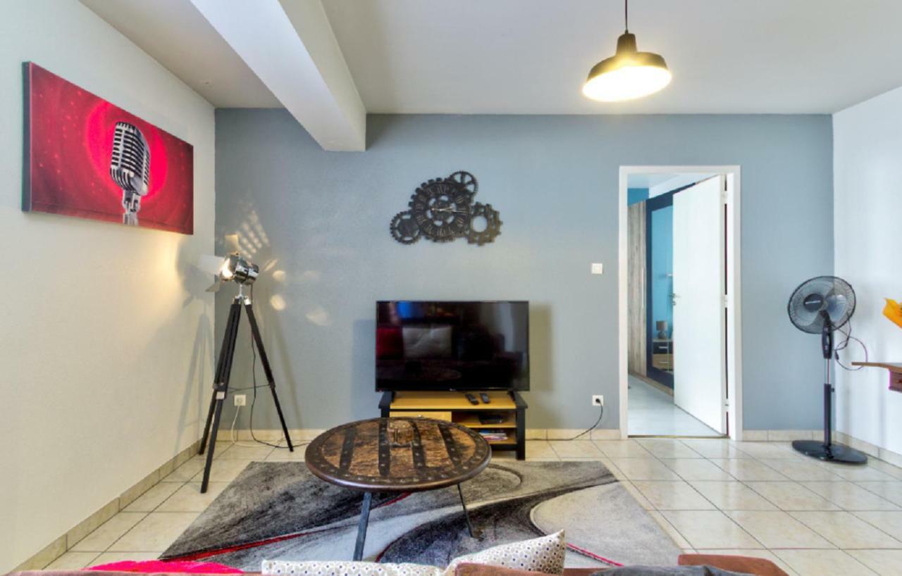 Le Contemporain Apartment Montbeliard Exterior photo